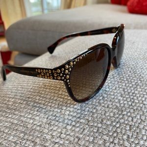 Alexander McQueen sunglasses